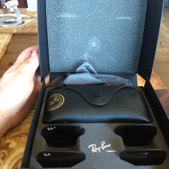 ray ban tech flip out